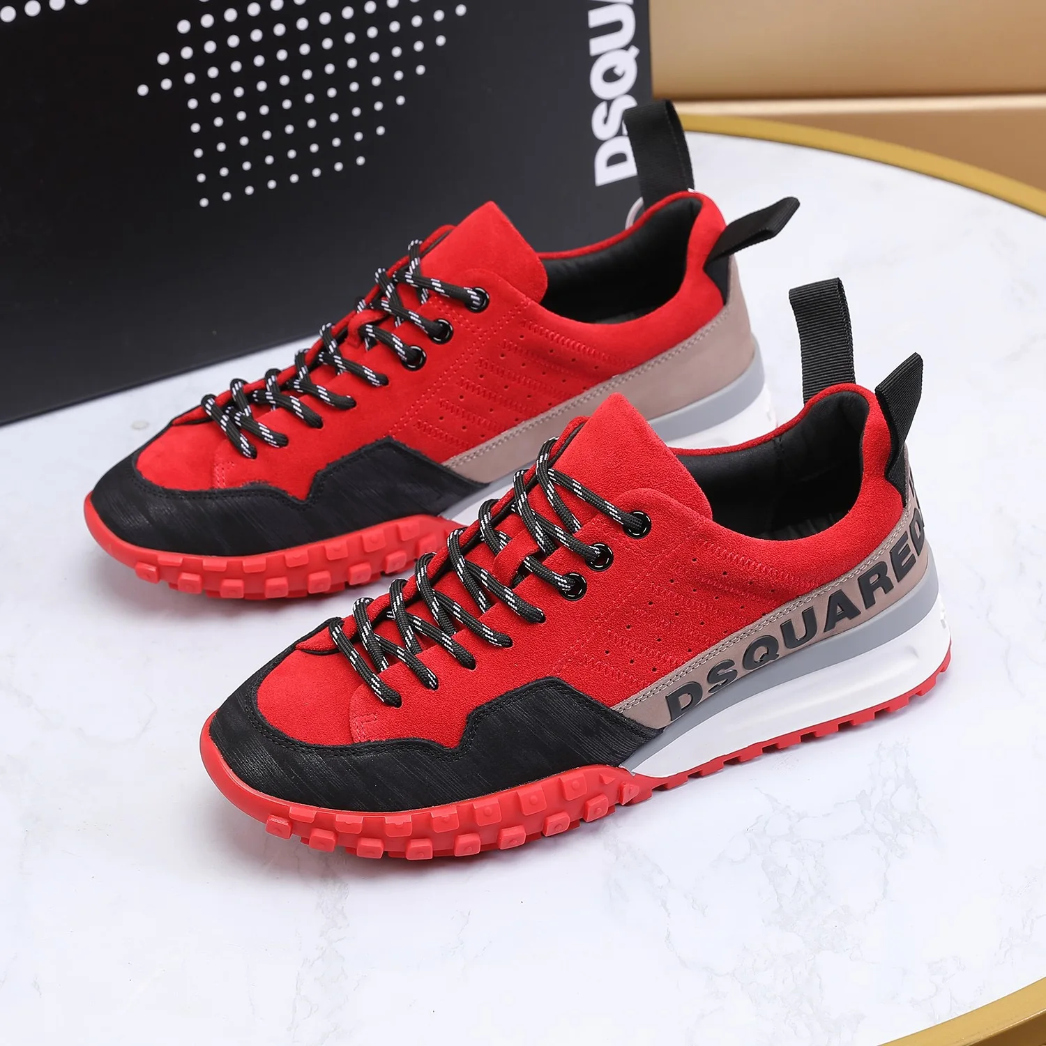 DSQUARED2 Trendy Men Casual Shoes Breathable Comfortable Outdoor Men's Shoes Top Designer Sneakers Men's Sneaker Shoes 3 COLORS
DSQUARED2 Trendy Men Casual Shoes Breathable Comfortable Outdoor Men's Shoes Top Designer Sneakers Men's Sneaker Shoes 3 COLORS