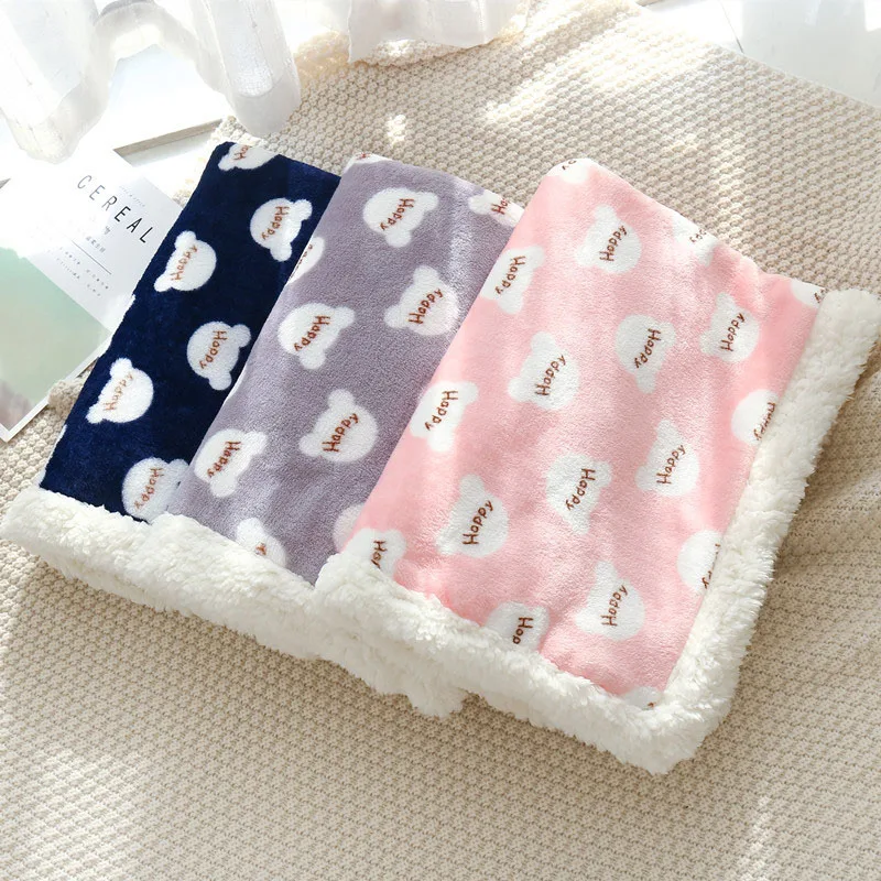 Portable Winter Cat Mat Dog Bed Sofa House Pet Mat Warm Washable Plush Kitten Bed Portable Small Medium Large Dog Pet Products P
Portable Winter Cat Mat Dog Bed Sofa House Pet Mat Warm Washable Plush Kitten Bed Portable Small Medium Large Dog Pet Products P