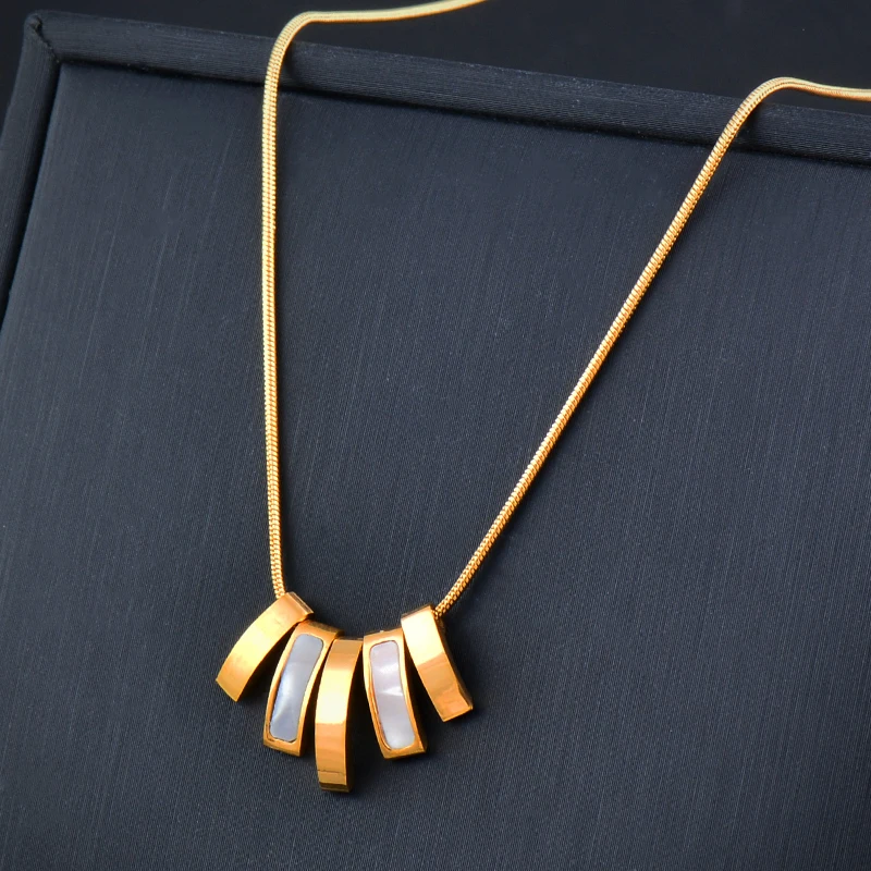 SINLEERY Fashion Evil Eye Shell Pendant Choker Neck Stainless Steel Necklaces for Women Gold Silver Color Jewelry XL344 SSP
SINLEERY Fashion Evil Eye Shell Pendant Choker Neck Stainless Steel Necklaces for Women Gold Silver Color Jewelry XL344 SSP