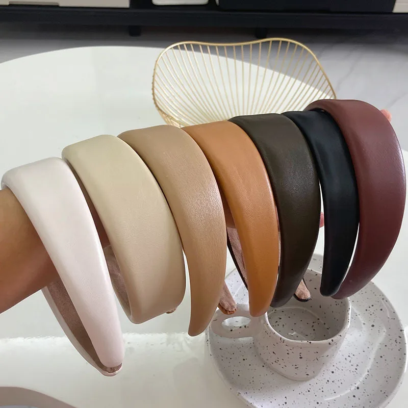Vintage PU Leather Headbands Hairbands Women Girls Solid Wides Spong Thick Hair Hoops Hair Bands Bezel Fashion Hair Accessories
Vintage PU Leather Headbands Hairbands Women Girls Solid Wides Spong Thick Hair Hoops Hair Bands Bezel Fashion Hair Accessories