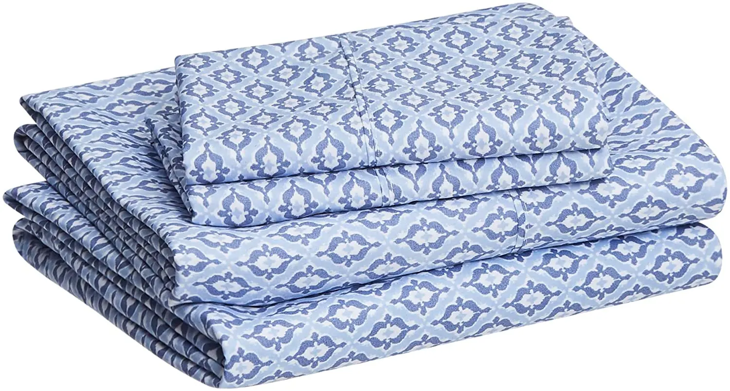 Lightweight Super Soft Easy Care Microfiber Bed Sheet Set with 14 ”Deep Pockets - Queen, Blue Damask
Lightweight Super Soft Easy Care Microfiber Bed Sheet Set with 14 ”Deep Pockets - Queen, Blue Damask