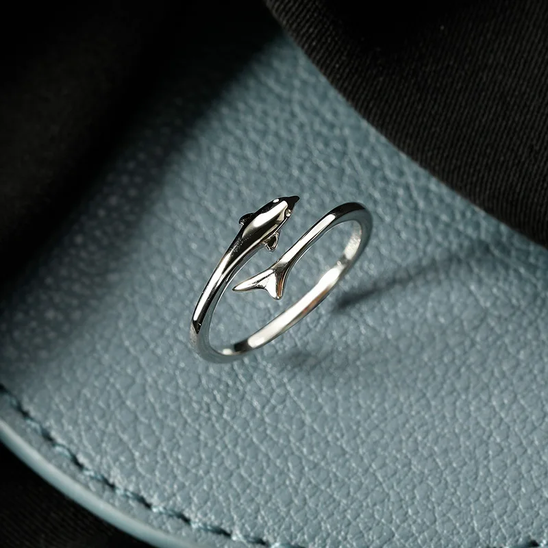 Cute Dolphin Opening Rings For Women Stainless Steel Silver Color Animal Ocean Finger Ring Wedding Jewelry Gift Bijoux Femme
Cute Dolphin Opening Rings For Women Stainless Steel Silver Color Animal Ocean Finger Ring Wedding Jewelry Gift Bijoux Femme