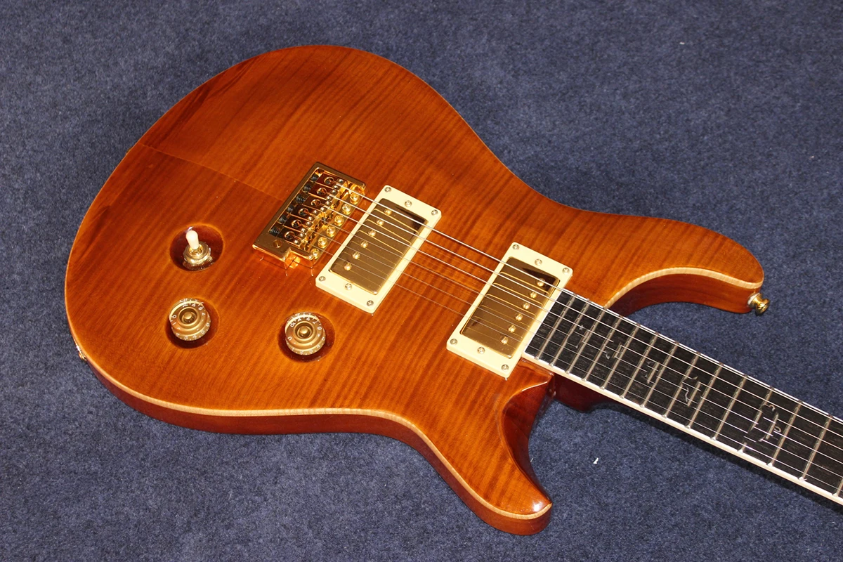 Straight hair electric guitar OEM, mahogany body, flame maple top guitar
Straight hair electric guitar OEM, mahogany body, flame maple top guitar