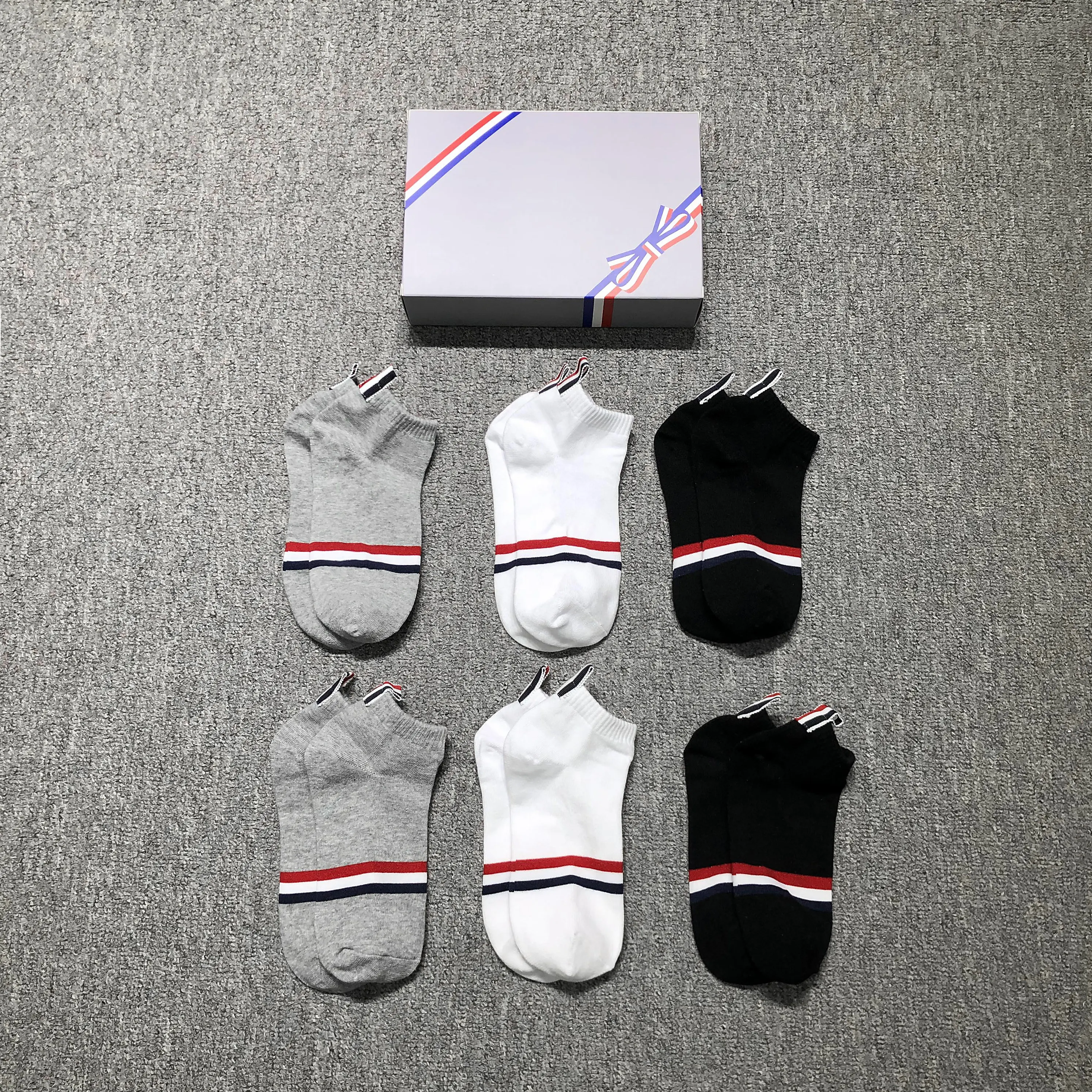 TB THOM Men's Socks Ins 6 Pairs Luxury Brand Stripes Ankle Socks Women's Cotton Korean Fashion Sports Casual Stockings
TB THOM Men's Socks Ins 6 Pairs Luxury Brand Stripes Ankle Socks Women's Cotton Korean Fashion Sports Casual Stockings