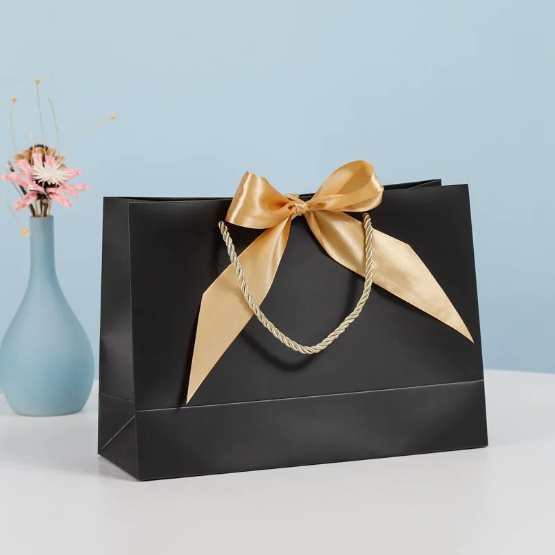 1PCS 32x11x25cm Luxury Gift Bags With Handles Colorful Favours Wedding Party
1PCS 32x11x25cm Luxury Gift Bags With Handles Colorful Favours Wedding Party