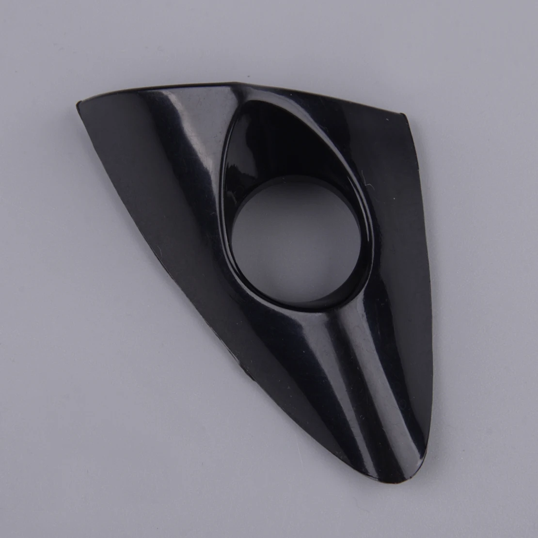 Задняя крышка для Hyundai Elantra Sedan Coupe 2011 2012 2013 2015, черная пластиковая, 826523X010
Задняя крышка для Hyundai Elantra Sedan Coupe 2011 2012 2013 2015, черная пластиковая, 826523X010