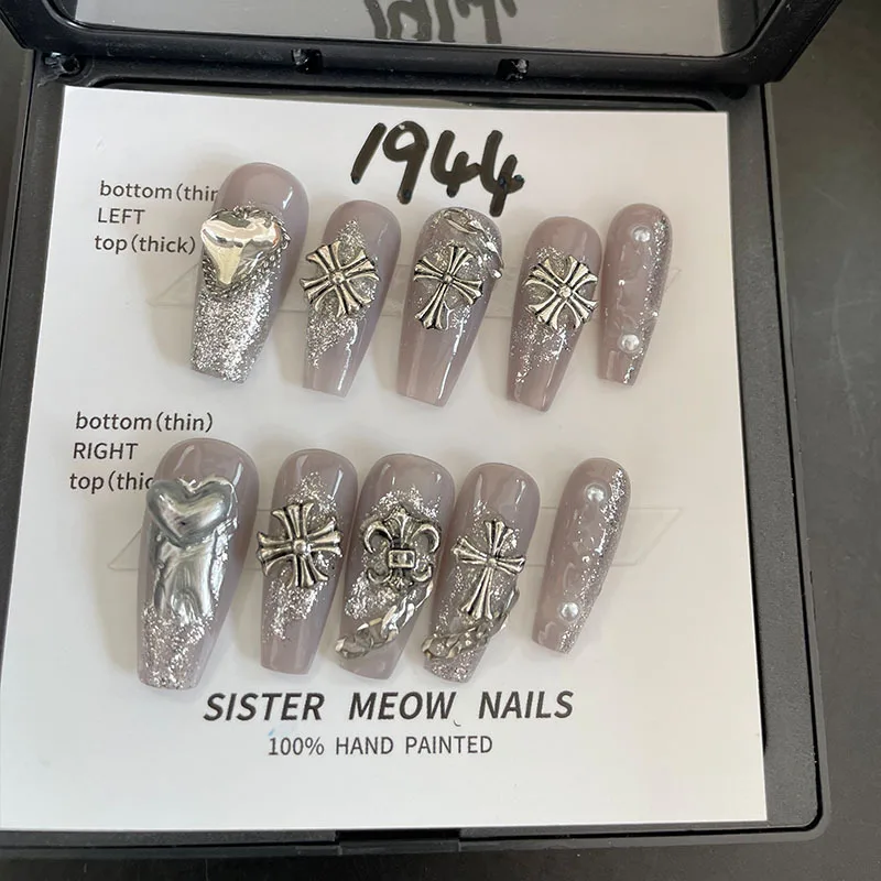 Retro Alloy Nail Charms Accessories Punk Style Cross Nail Metal Rhinestone Diamond Accessories Nail Art Jewelry Decorations
Retro Alloy Nail Charms Accessories Punk Style Cross Nail Metal Rhinestone Diamond Accessories Nail Art Jewelry Decorations