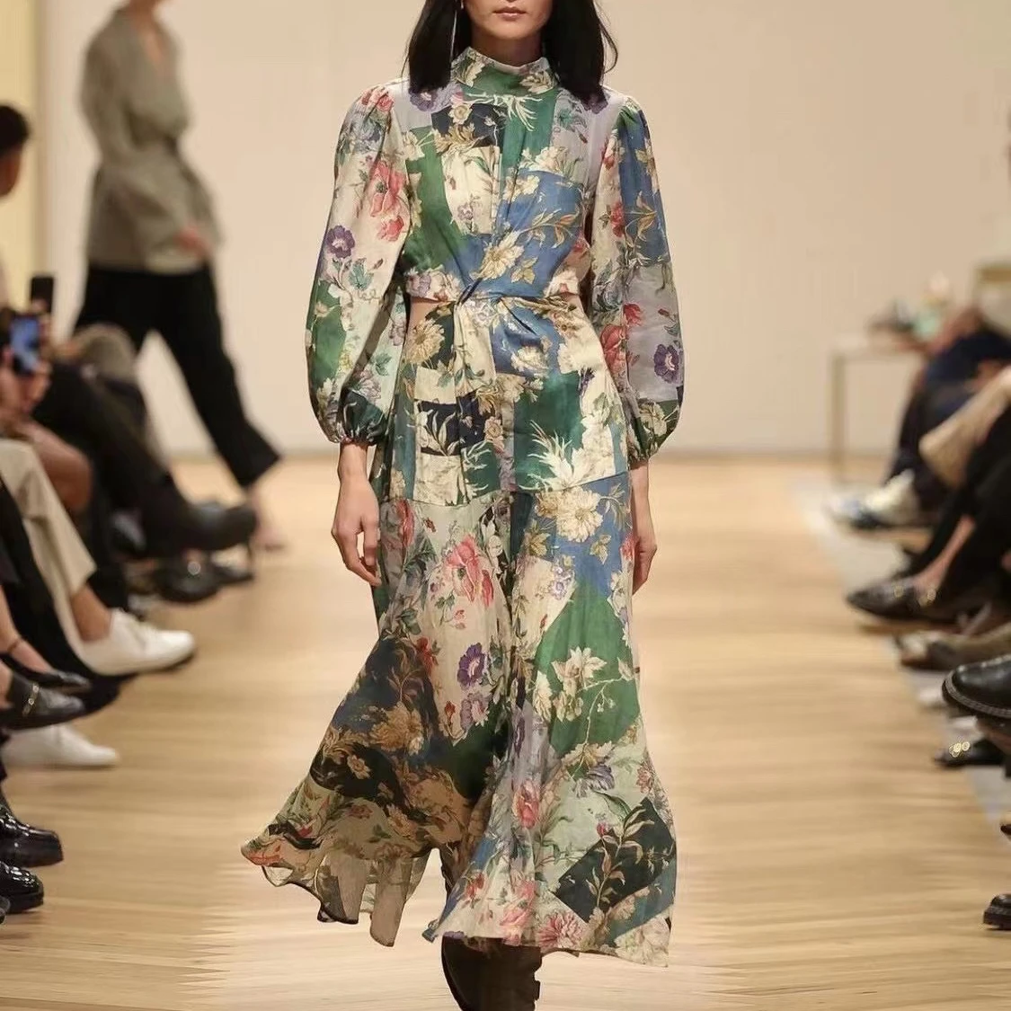 Женское льняное платье с цветочным принтом, длинное платье в стиле ретро с воротником-стойкой и длинным рукавом
Женское льняное платье с цветочным принтом, длинное платье в стиле ретро с воротником-стойкой и длинным рукавом