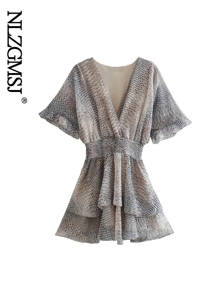 Nlzgmsj 2022 Summer Women Fashion Ruffled Polka Dot Dress Retro Layered Hem Elastic Waist Female Chic Short Dress 202206
Nlzgmsj 2022 Summer Women Fashion Ruffled Polka Dot Dress Retro Layered Hem Elastic Waist Female Chic Short Dress 202206