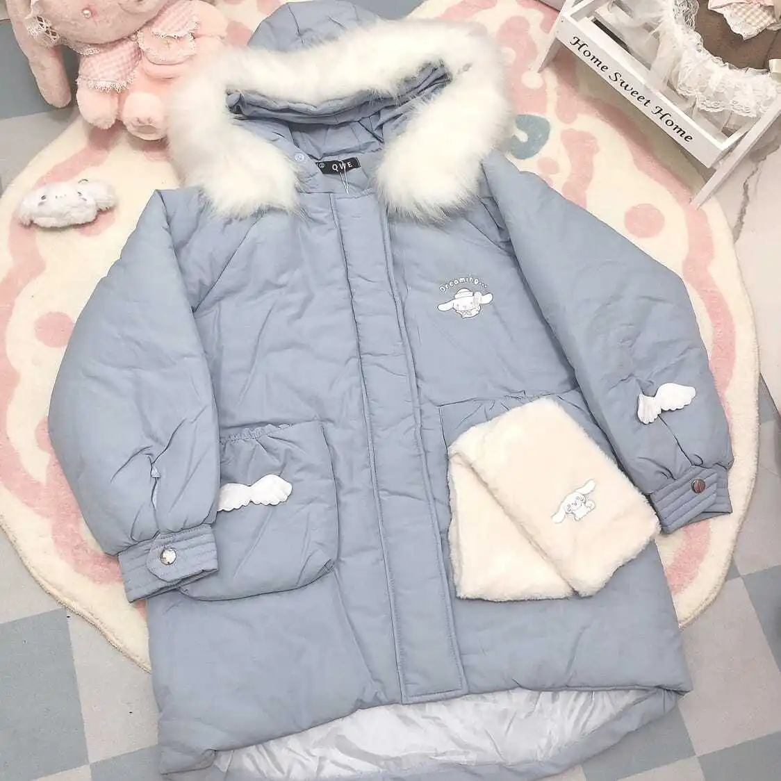 Original Cinnamoroll Down Jacket Sanrio Loose Jk Student All-Match Plus Velvet Thickened Hooded Cotton Coat Warm Cotton Coat
Original Cinnamoroll Down Jacket Sanrio Loose Jk Student All-Match Plus Velvet Thickened Hooded Cotton Coat Warm Cotton Coat