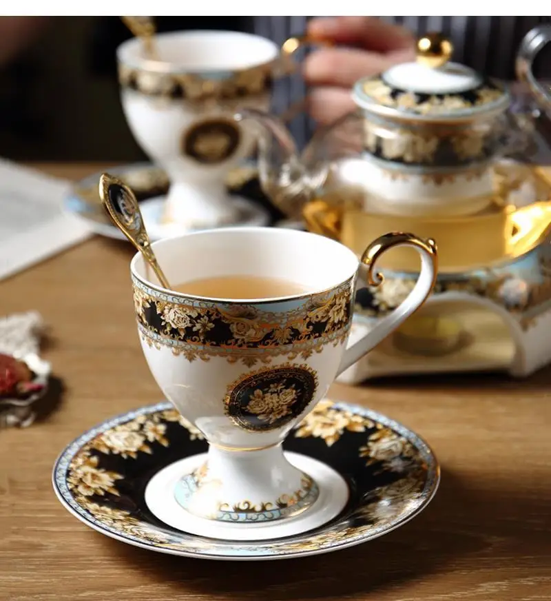 Nordic Palace Style Bone China Coffee Cup and Saucer Set Retro Phnom Penh Home Afternoon Tea Set Milk Jug Sugar Bowl Ceramic Cup
Nordic Palace Style Bone China Coffee Cup and Saucer Set Retro Phnom Penh Home Afternoon Tea Set Milk Jug Sugar Bowl Ceramic Cup