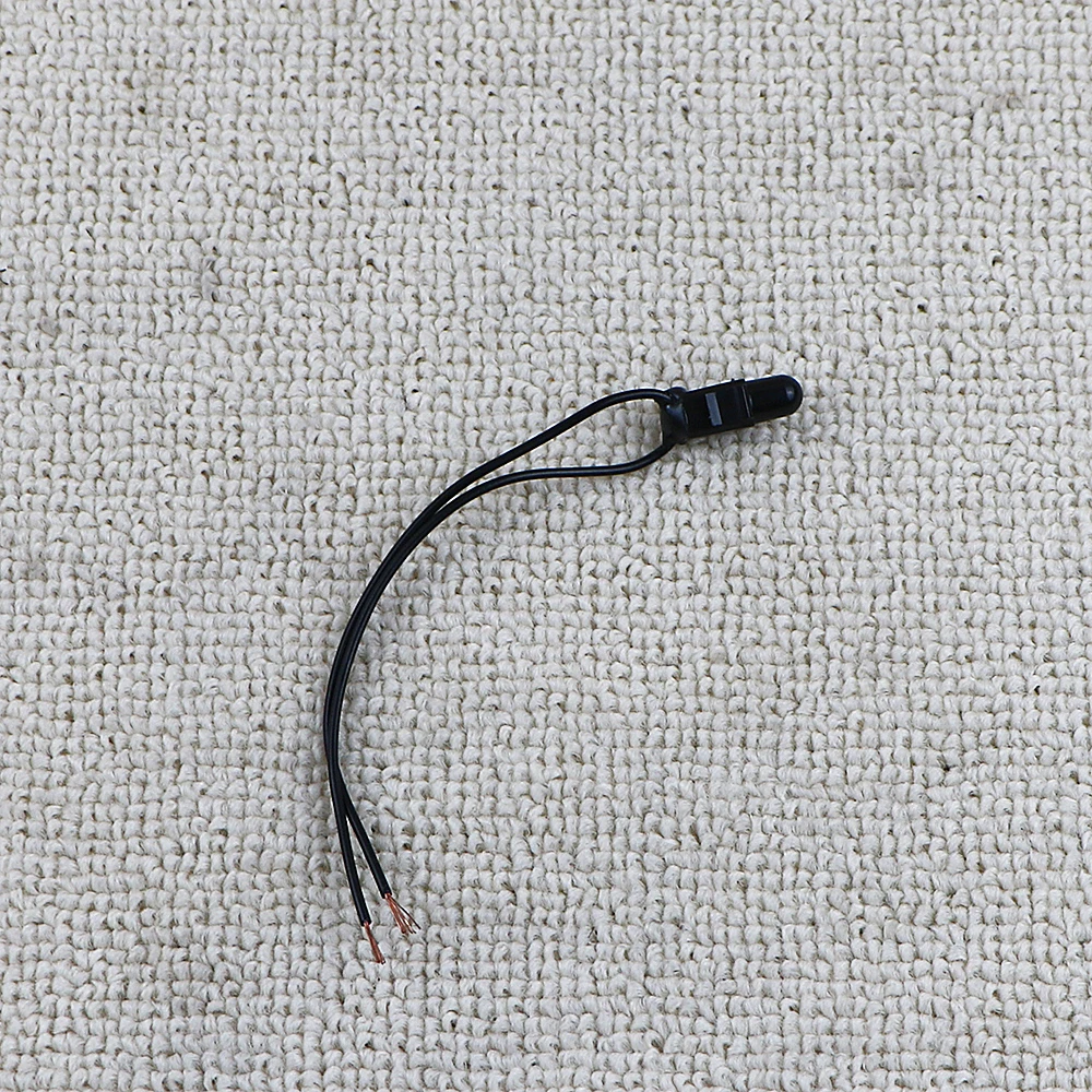 30674546 Датчик наружной температуры для Volvo XC90 XC70 V90 V70 V60 V50 V40 S80 S60 S40 C70 C30 Датчик зеркала заднего вида
30674546 Датчик наружной температуры для Volvo XC90 XC70 V90 V70 V60 V50 V40 S80 S60 S40 C70 C30 Датчик зеркала заднего вида