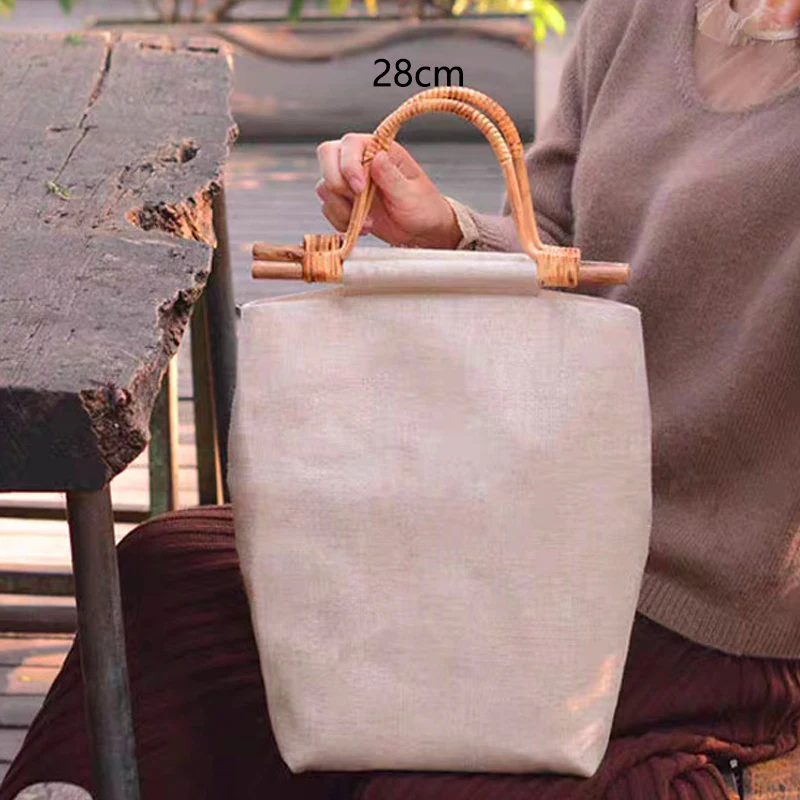 Retro Light Luxury Antique Style Bamboo Handle Handle Handle Cotton Linen Bag Leisure Literature and Art Versatile Women's Bag
Retro Light Luxury Antique Style Bamboo Handle Handle Handle Cotton Linen Bag Leisure Literature and Art Versatile Women's Bag