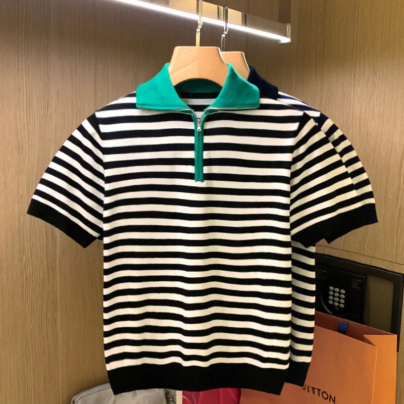 Spring Summer Men's Knitted Casual Polo Shirts Short Sleeved Striped Tops Fashion Slim Lapel Turn-down Collar Zipper C82
Spring Summer Men's Knitted Casual Polo Shirts Short Sleeved Striped Tops Fashion Slim Lapel Turn-down Collar Zipper C82