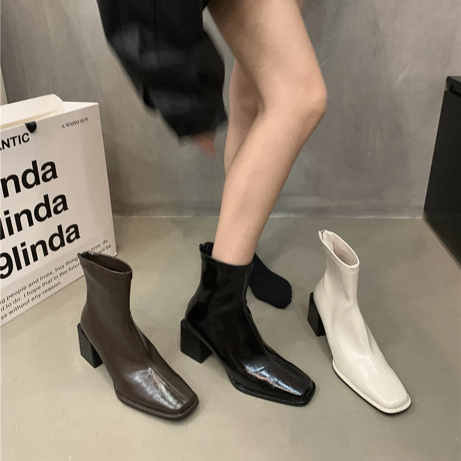 Rock Shoes Woman White Ankle Boots Chelsea Zipper Winter Footwear Luxury Designer Low High Heel 2023 Rubber Fashion Ladies
Rock Shoes Woman White Ankle Boots Chelsea Zipper Winter Footwear Luxury Designer Low High Heel 2023 Rubber Fashion Ladies