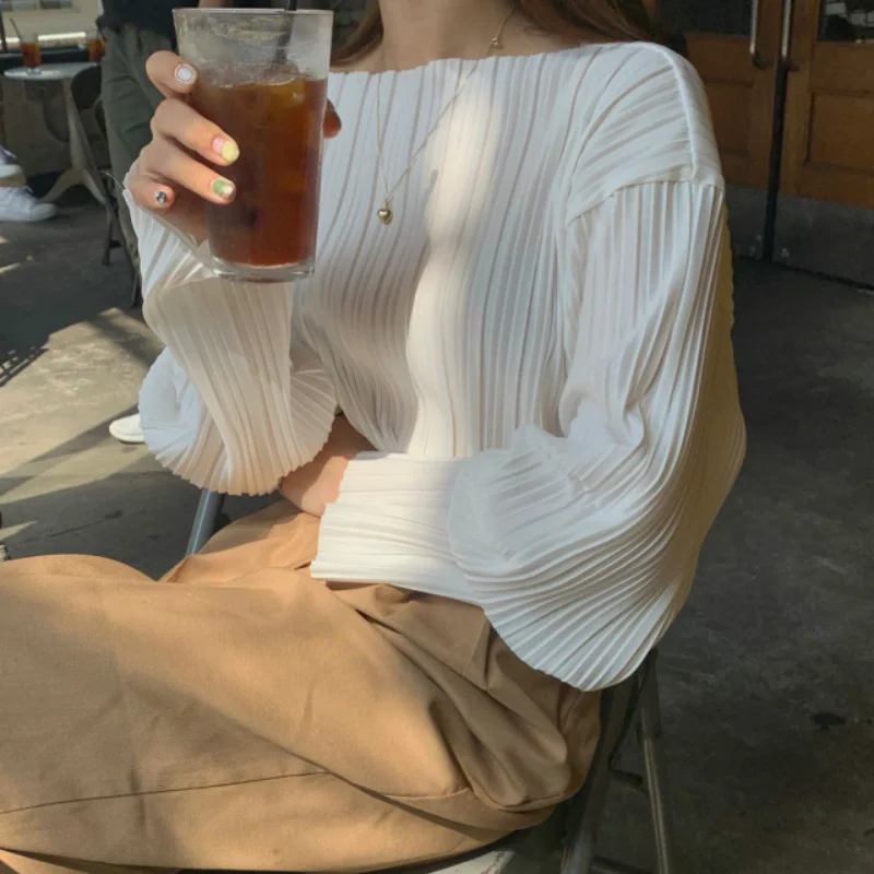 Kio Korean Fashion Blouse 2021 Spring Autumn Long Sleeve Elegant Office Lady Blue Tops Pleated Casual Shirt Blusas Largas
Kio Korean Fashion Blouse 2021 Spring Autumn Long Sleeve Elegant Office Lady Blue Tops Pleated Casual Shirt Blusas Largas