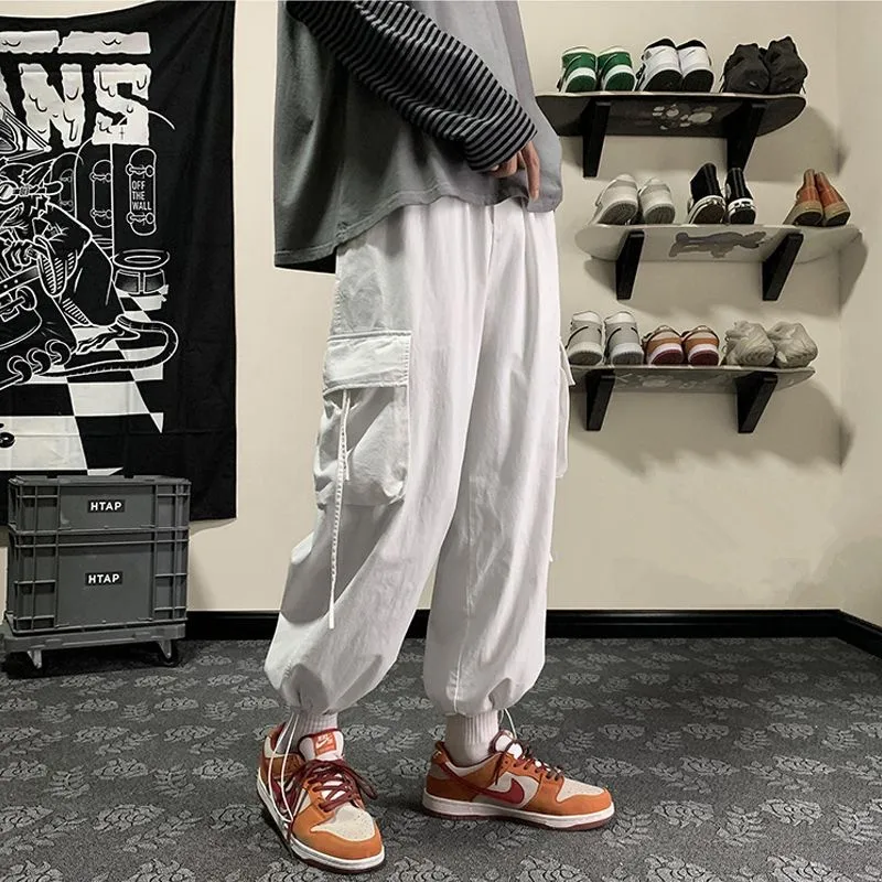 New Hip Hop Joggers Cargo Pants Men Harem Pants Multi-Pocket Ribbons Man Sweatpants Streetwear Casual Mens Pants
New Hip Hop Joggers Cargo Pants Men Harem Pants Multi-Pocket Ribbons Man Sweatpants Streetwear Casual Mens Pants