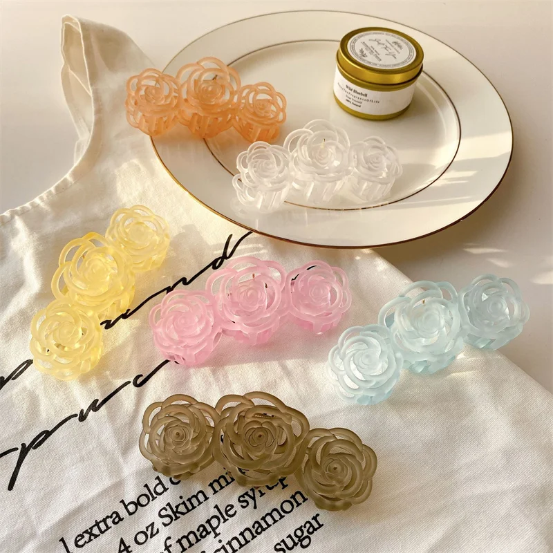 Advanced Feeling Clip Hair Clips for Women Transparent Hollowed Out Shark Accessories Girls Accessory New Headwear Apparel
Advanced Feeling Clip Hair Clips for Women Transparent Hollowed Out Shark Accessories Girls Accessory New Headwear Apparel