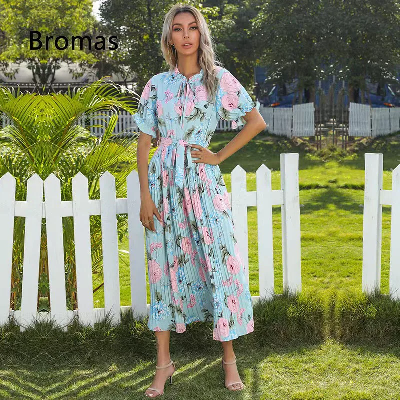 2022 Summer New Women's Casual Print Ruffle Short Sleeve Double Drawstring Lace Up Long Fashion Elegant Dress
2022 Summer New Women's Casual Print Ruffle Short Sleeve Double Drawstring Lace Up Long Fashion Elegant Dress