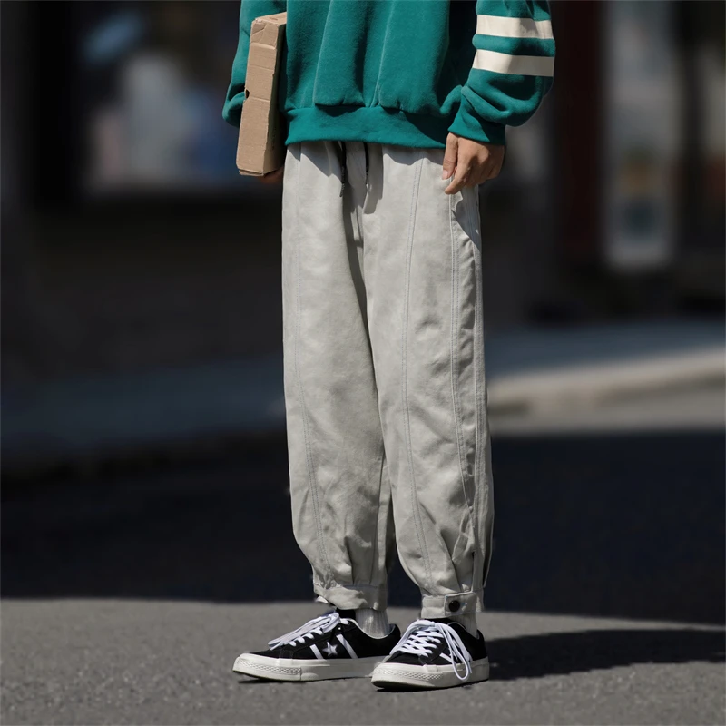 2023 Spring New Streetwear Baggy Cargo Pants Men Korean Fashion Loose Wide Leg Pants Male Brand Clothing Black Trousers
2023 Spring New Streetwear Baggy Cargo Pants Men Korean Fashion Loose Wide Leg Pants Male Brand Clothing Black Trousers