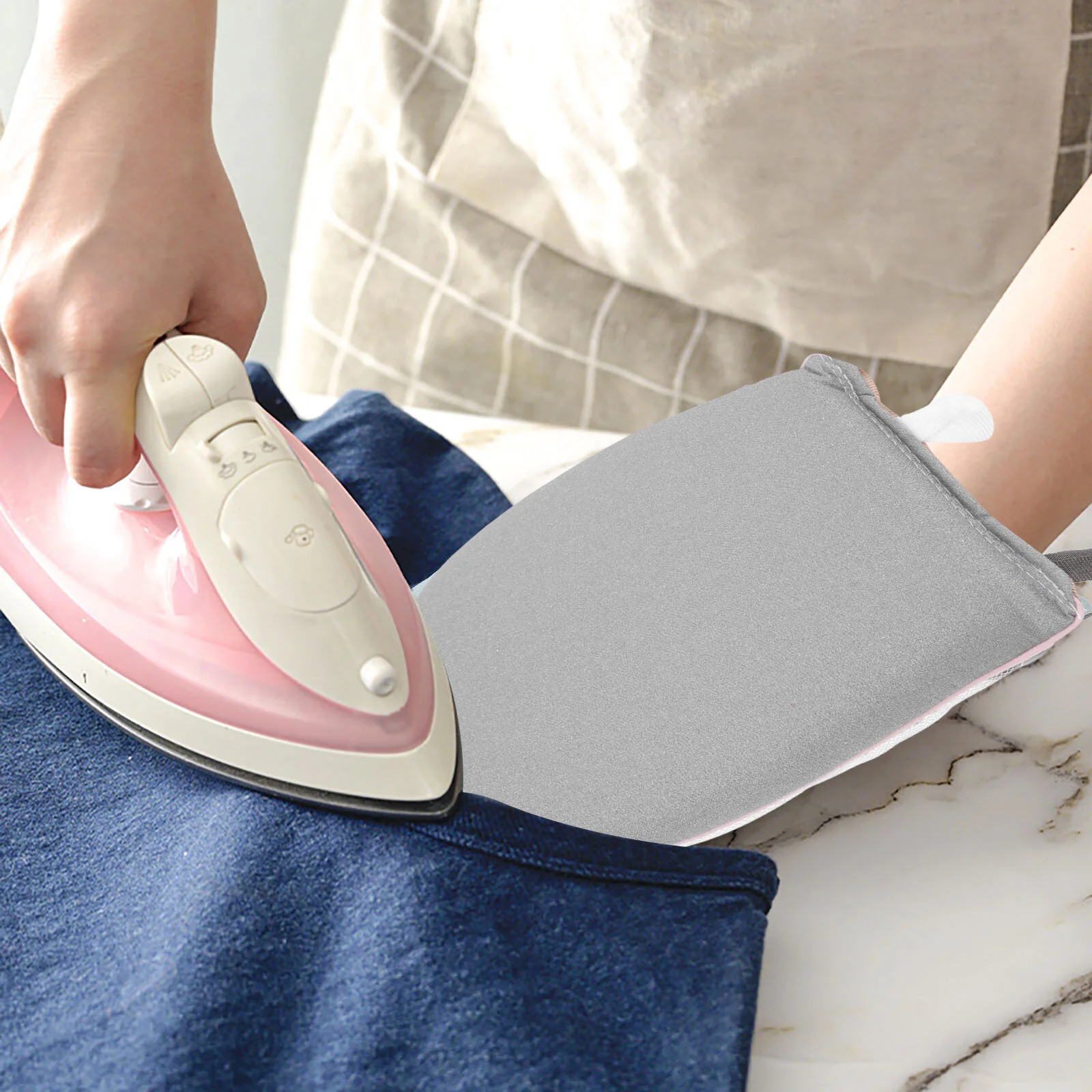 

Ironing Board Steamer Pad Mitt Anti Travel Mat Steam Mini Pressing Scald Top Table Handheld Clothes Portable Cover Glove Garment