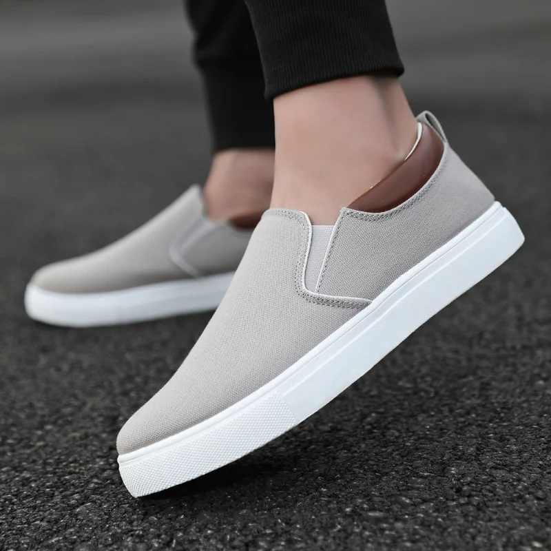 2022 New Spring and Autumn Men's Casual Canvas Shoes Men's Comfortable Tooling Walking Canvas Shoes Large Size 39-47
2022 New Spring and Autumn Men's Casual Canvas Shoes Men's Comfortable Tooling Walking Canvas Shoes Large Size 39-47