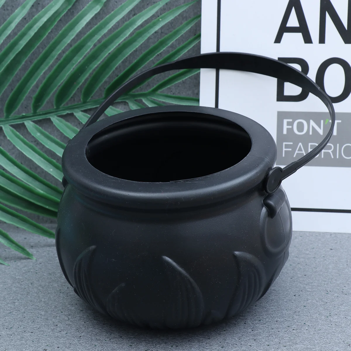 Candy Cauldronbucket Witch Baskettreat Black Pot Bowl Kettle Trick Pumpkin Holder Or Goodie Bag Photo Costume Favor Treats Gift
Candy Cauldronbucket Witch Baskettreat Black Pot Bowl Kettle Trick Pumpkin Holder Or Goodie Bag Photo Costume Favor Treats Gift