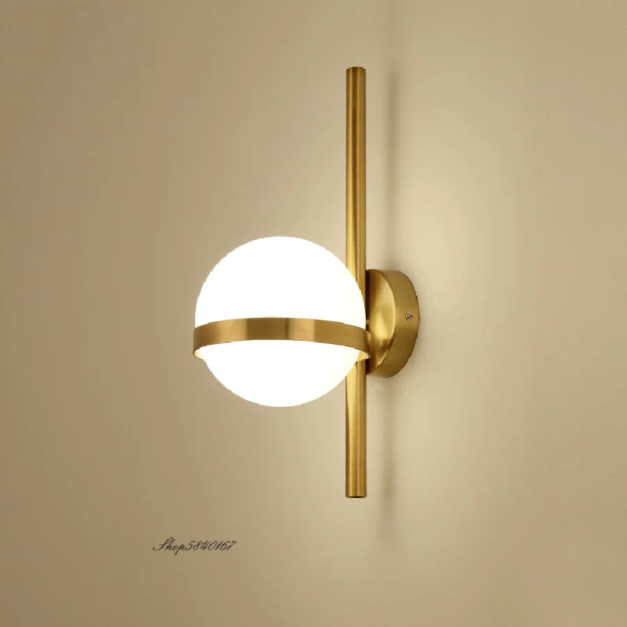 Настенные светильники в скандинавском стиле, светодиодный медный стеклянный настенный светильник для спальни, декор для гостиной, телевиз...
Настенные светильники в скандинавском стиле, светодиодный медный стеклянный настенный светильник для спальни, декор для гостиной, телевиз...