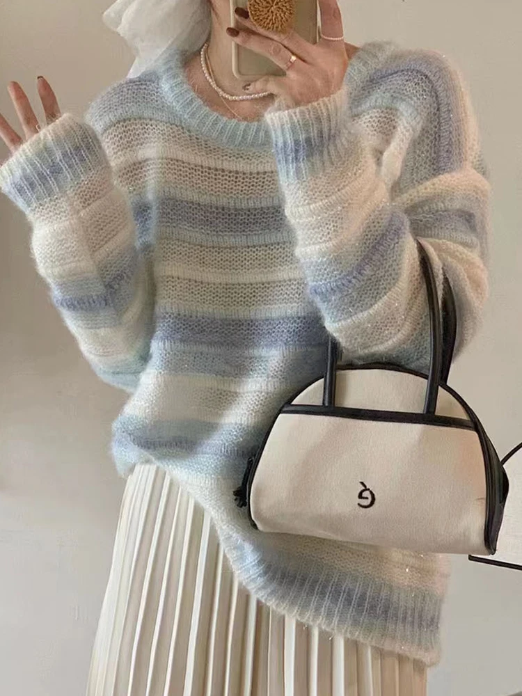 Новинка Осень-зима, Женский вязаный свитер FMFSSOM, модные повседневные теплые свободные пуловеры в полоску с длинным рукавом и круглым вырезо...
Новинка Осень-зима, Женский вязаный свитер FMFSSOM, модные повседневные теплые свободные пуловеры в полоску с длинным рукавом и круглым вырезо...