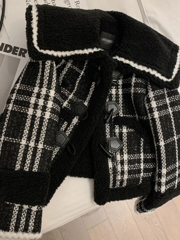 Deeptown Elegant Black Tweed Jackets Wome Harajuku Vintage Lamb Wool Short Coat Korean Thick Warm Crop Outwear Winter Streetwear
Deeptown Elegant Black Tweed Jackets Wome Harajuku Vintage Lamb Wool Short Coat Korean Thick Warm Crop Outwear Winter Streetwear