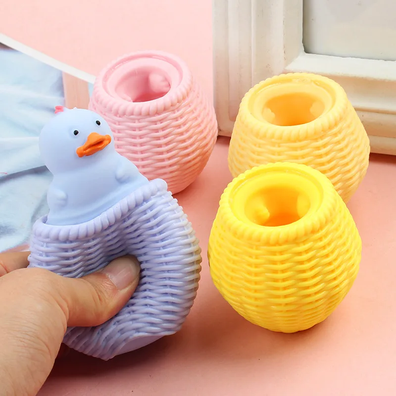 Novelty Cartoon Cute Chicken Cage Cup Decompression Cute Pet Pinch Squeeze Duckling Animal Venting Autism Decompression Toys
Novelty Cartoon Cute Chicken Cage Cup Decompression Cute Pet Pinch Squeeze Duckling Animal Venting Autism Decompression Toys