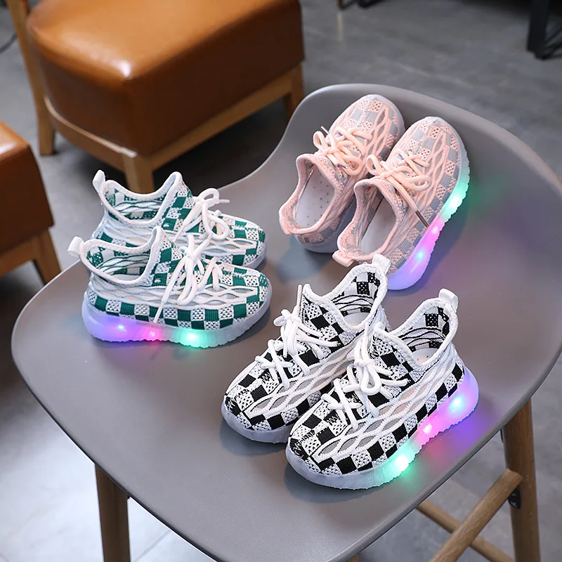 2023 Children Led Shoes Boys Girls Lighted Sneakers Glowing Shoes for Kid Black Sneakers Boys Baby Sneakers with Luminous Sole
2023 Children Led Shoes Boys Girls Lighted Sneakers Glowing Shoes for Kid Black Sneakers Boys Baby Sneakers with Luminous Sole