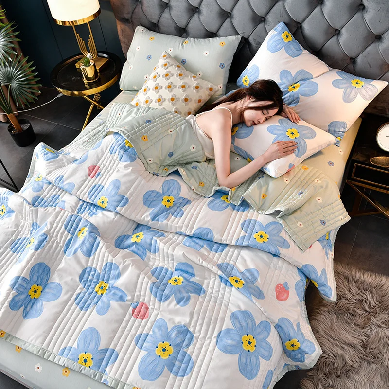 High Quality Summer Quilts Quilting Mechanical Wash Single Double Blanket Bed Quilt Soft Skin Friendly Adults Childs Comforter
High Quality Summer Quilts Quilting Mechanical Wash Single Double Blanket Bed Quilt Soft Skin Friendly Adults Childs Comforter