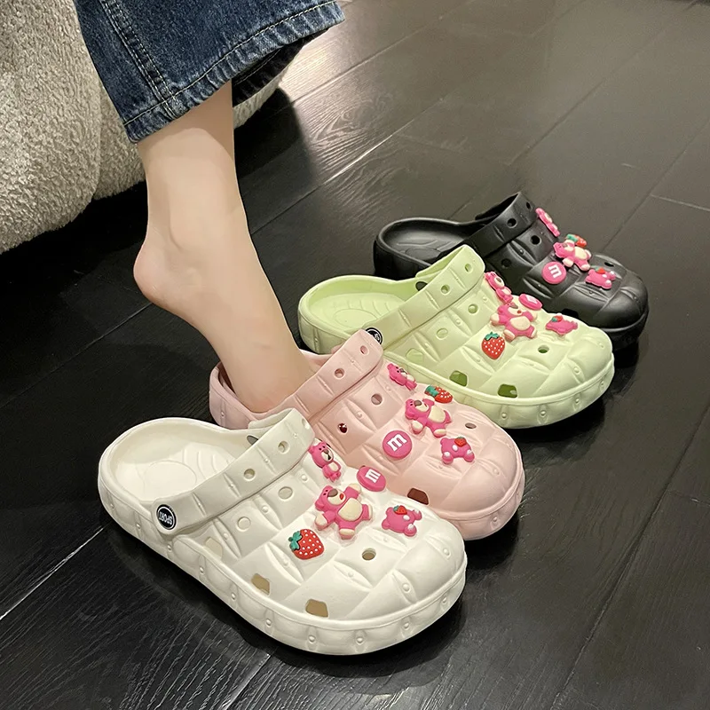 2023 Summer Cartoon Hole Slippers Women's Outdoor New Cute Bear Soft Bottom Nurse Clogs Sandals
2023 Summer Cartoon Hole Slippers Women's Outdoor New Cute Bear Soft Bottom Nurse Clogs Sandals