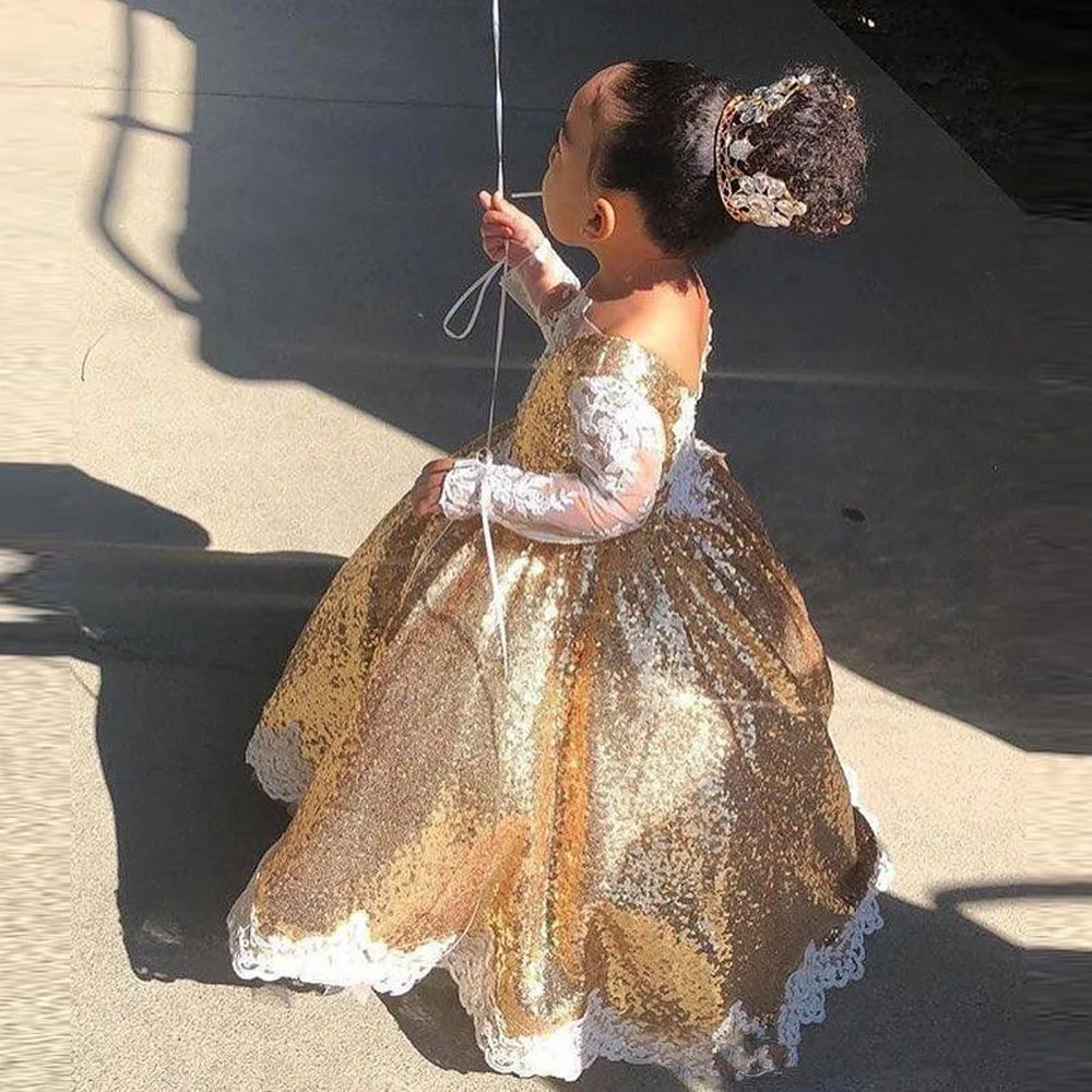 Long Sleeves Sequins Kids Flower Girls Dresses Lace Appliques Gold Sequins Communication Party Gowns For Child Pageant Wear
Long Sleeves Sequins Kids Flower Girls Dresses Lace Appliques Gold Sequins Communication Party Gowns For Child Pageant Wear