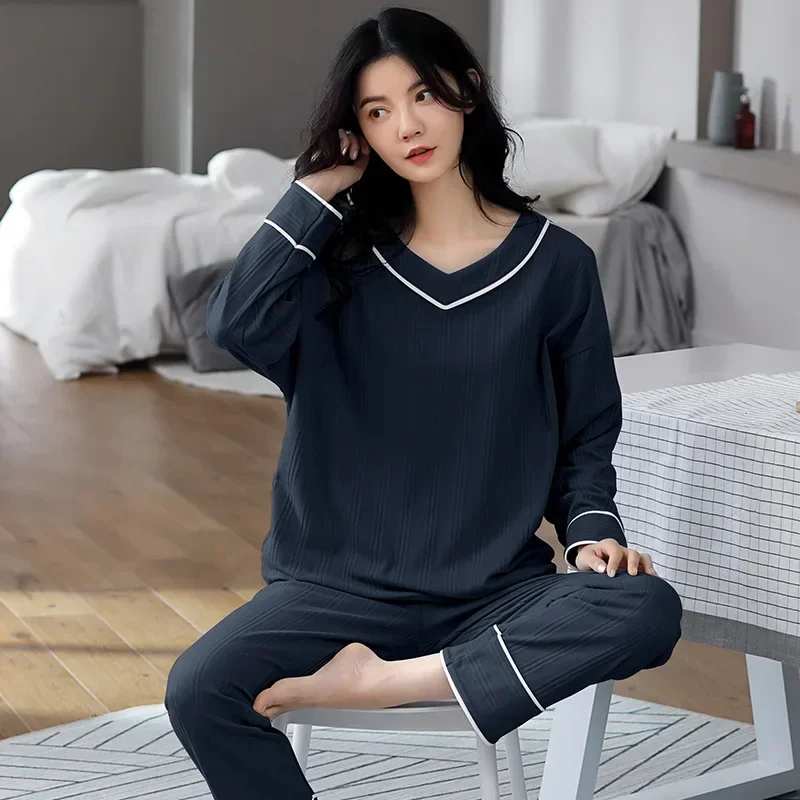 M-5XL Casual Plus Size Full Cotton Pajamas Women Autumn Winter Pyjamas Suit Female Long Sleeve Loose V Neck Sleepwear Set
M-5XL Casual Plus Size Full Cotton Pajamas Women Autumn Winter Pyjamas Suit Female Long Sleeve Loose V Neck Sleepwear Set