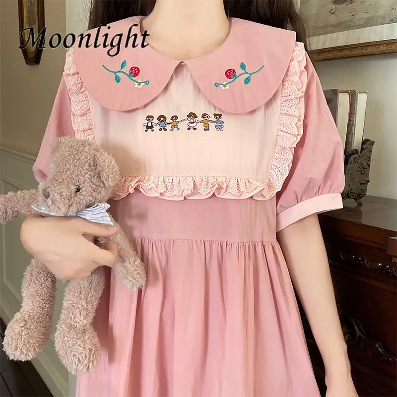 Vintage Embroidery Dresses For Women Japanese Mori Girl Peter Pan Collar Long Dress Elegant Ruffled Korean Sweet Preppy Vestidos
Vintage Embroidery Dresses For Women Japanese Mori Girl Peter Pan Collar Long Dress Elegant Ruffled Korean Sweet Preppy Vestidos