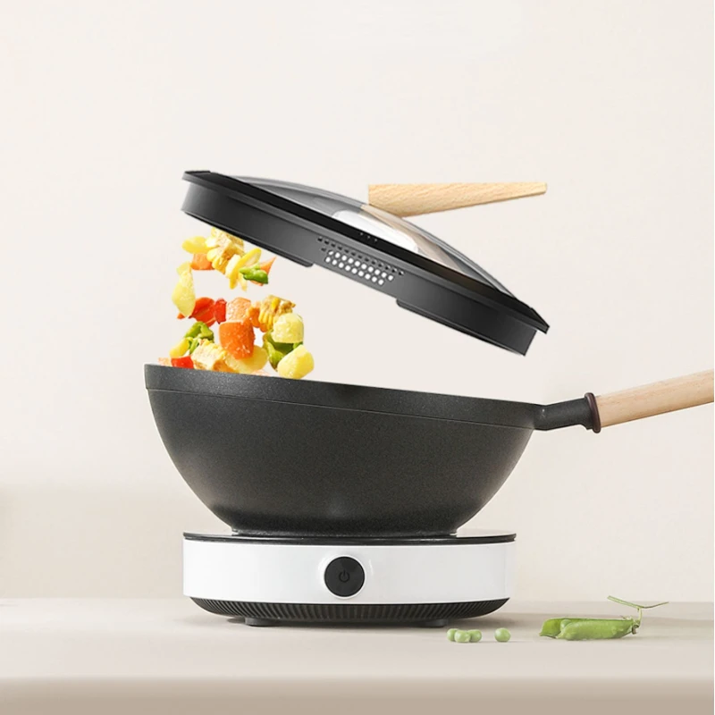 Вок с антипригарным покрытием из алюминиевого сплава с визуальной крышкой
Вок с антипригарным покрытием из алюминиевого сплава с визуальной крышкой