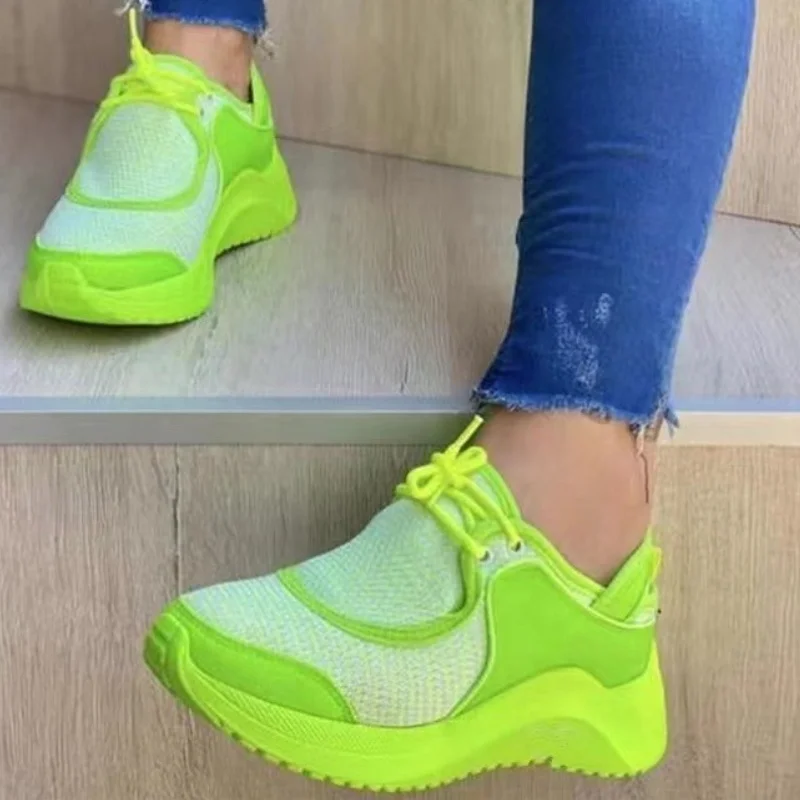 Women's Plus Size Sneakers Autumn Solid Color Mesh Breathable Thick Bottom Casual Light Vulcanized Shoes Zapatos Mujer Comodos
Women's Plus Size Sneakers Autumn Solid Color Mesh Breathable Thick Bottom Casual Light Vulcanized Shoes Zapatos Mujer Comodos