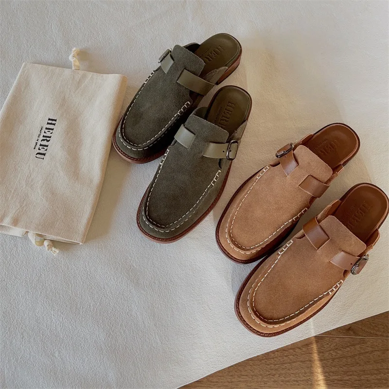 Hereu Flat Slides for Women Casual Mules Genuine Leather Spring Autumn Fashion Pumps Lightweight Closed Toe Sands for Women
Hereu Flat Slides for Women Casual Mules Genuine Leather Spring Autumn Fashion Pumps Lightweight Closed Toe Sands for Women