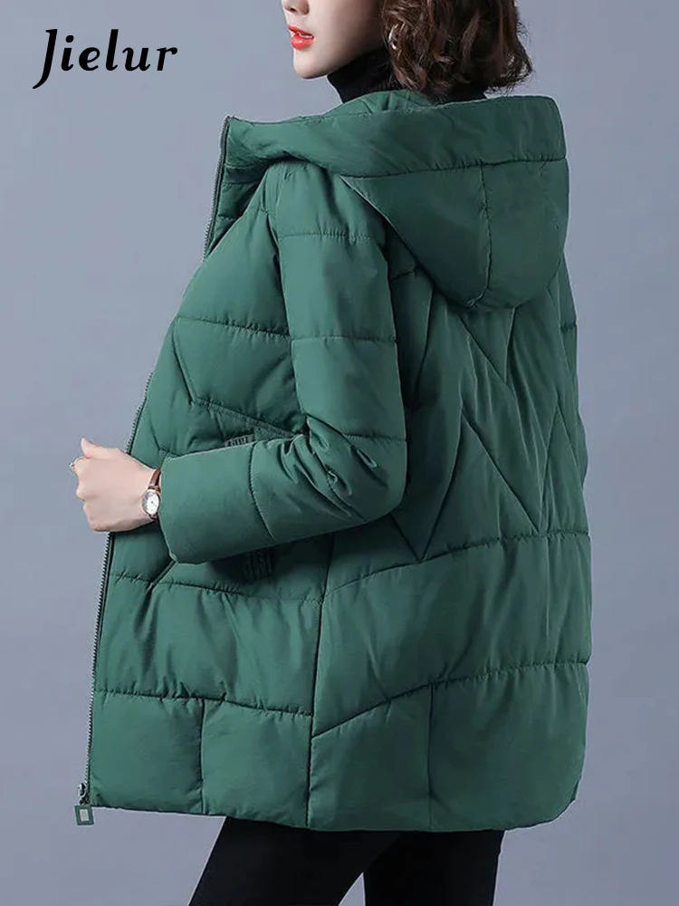 Jielur Jaket Musim Dingin Wanita Baru Parka Hangat Panjang Mantel Tebal Wanita Parka Berlapis Katun Pakaian Luar Bertudung M-4Xl
Jielur Jaket Musim Dingin Wanita Baru Parka Hangat Panjang Mantel Tebal Wanita Parka Berlapis Katun Pakaian Luar Bertudung M-4Xl