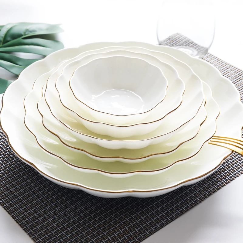 Household Microwave Golden Trim Bone China Plate Dumpling Deep Dinner Plate Combination Creative TrendinginsNordic Simple Fruit
Household Microwave Golden Trim Bone China Plate Dumpling Deep Dinner Plate Combination Creative TrendinginsNordic Simple Fruit