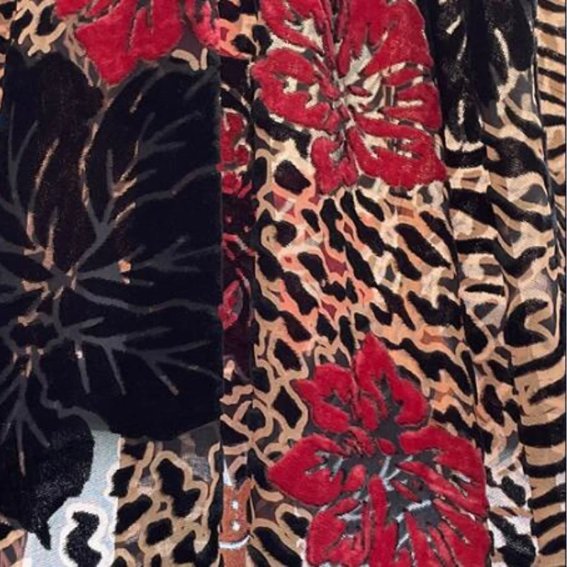 Brocade Fabric African Lace Fabric Non-stretch Velvet Burnt-out Fabric By Yard for Dresses Clothing Lace Fabric 5 Yards
Brocade Fabric African Lace Fabric Non-stretch Velvet Burnt-out Fabric By Yard for Dresses Clothing Lace Fabric 5 Yards
