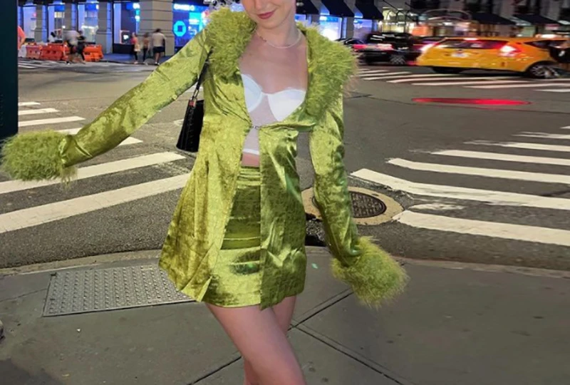 2022 Autumn New Women's Long-sleeved Satin Silk Jacket Long Trend Club Party Wear Fur Collar Tie Cardigan Casual Jacket Slim
2022 Autumn New Women's Long-sleeved Satin Silk Jacket Long Trend Club Party Wear Fur Collar Tie Cardigan Casual Jacket Slim