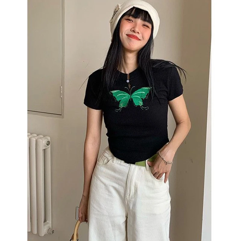 Vintage Short Sleeve T Shirt Women's Summer Slim Butterfly Embroidered Black Short Sleeve Versatile Top Streetwear
Vintage Short Sleeve T Shirt Women's Summer Slim Butterfly Embroidered Black Short Sleeve Versatile Top Streetwear