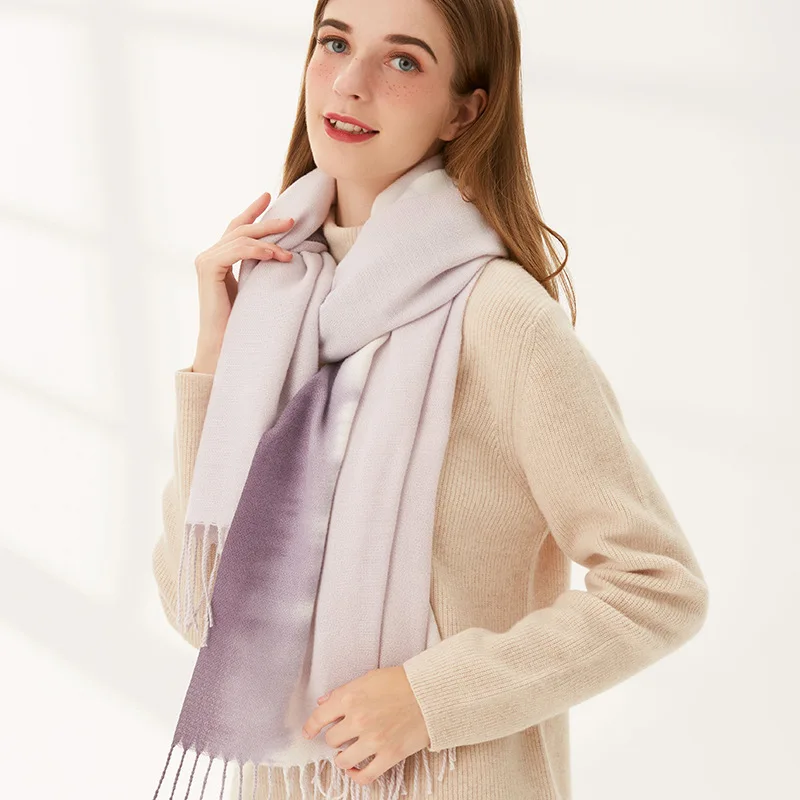 Trend Cashmere Scarf Elegant Lady Style Scarves Women Fashion Gradient Scarfs Autumn and Winter Warm Shawl Casual Chic Muffler
Trend Cashmere Scarf Elegant Lady Style Scarves Women Fashion Gradient Scarfs Autumn and Winter Warm Shawl Casual Chic Muffler