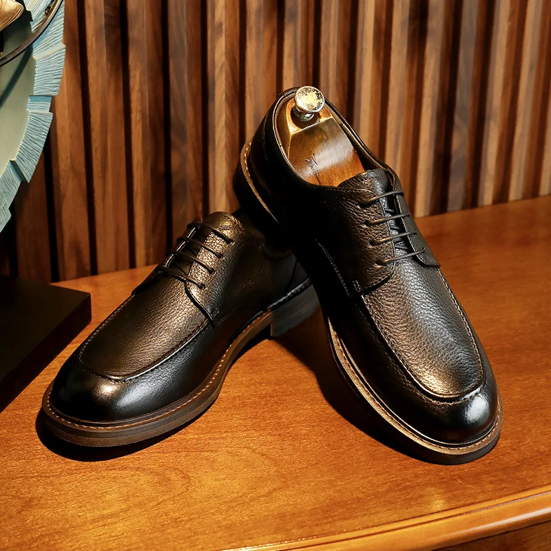 Italian Men Dress Shoes Luxury Quality Soft Leather Fashion British Trend Designer Oxfords Genuine Leather Wedding Shoes for Man
Italian Men Dress Shoes Luxury Quality Soft Leather Fashion British Trend Designer Oxfords Genuine Leather Wedding Shoes for Man