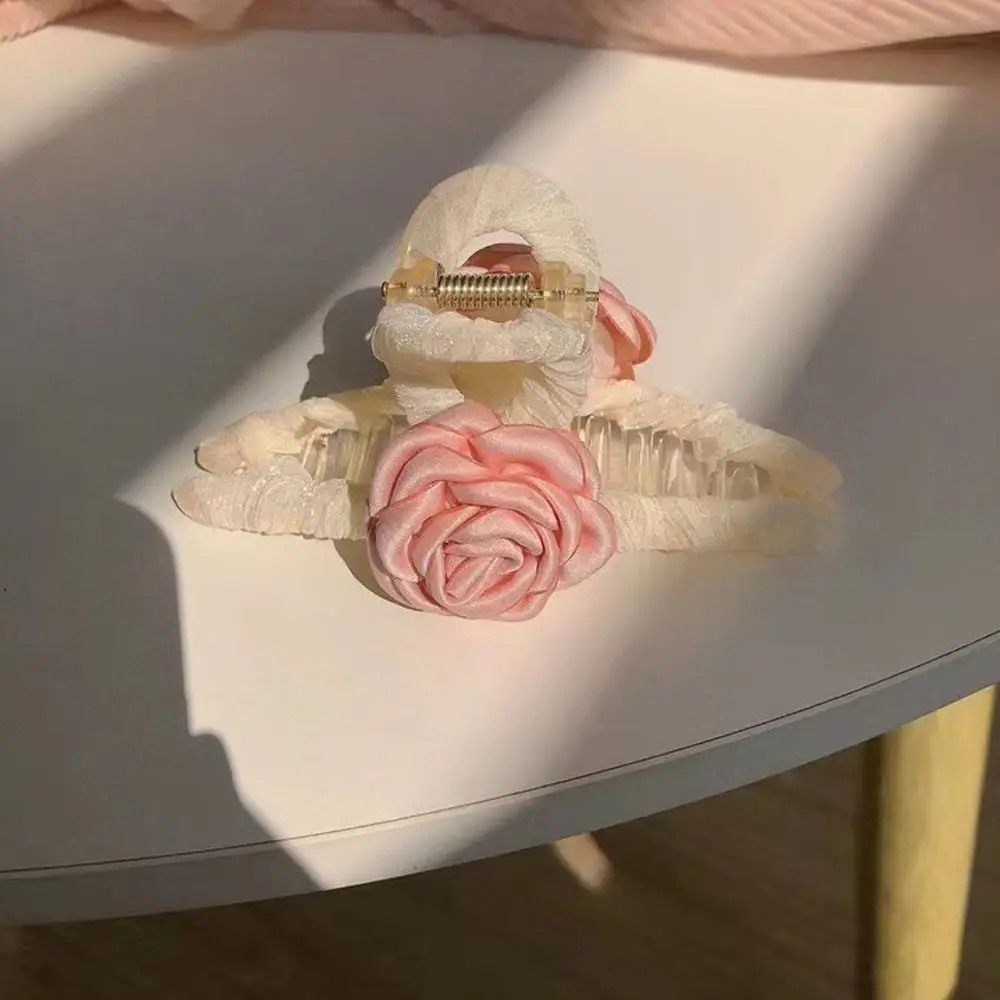 Sweet Hairgrip For Girls Elegant Flower Women Hair Claws Korean Ponytail Holder Camellia Shark Clip Hair Crabs Clip 
Sweet Hairgrip For Girls Elegant Flower Women Hair Claws Korean Ponytail Holder Camellia Shark Clip Hair Crabs Clip
