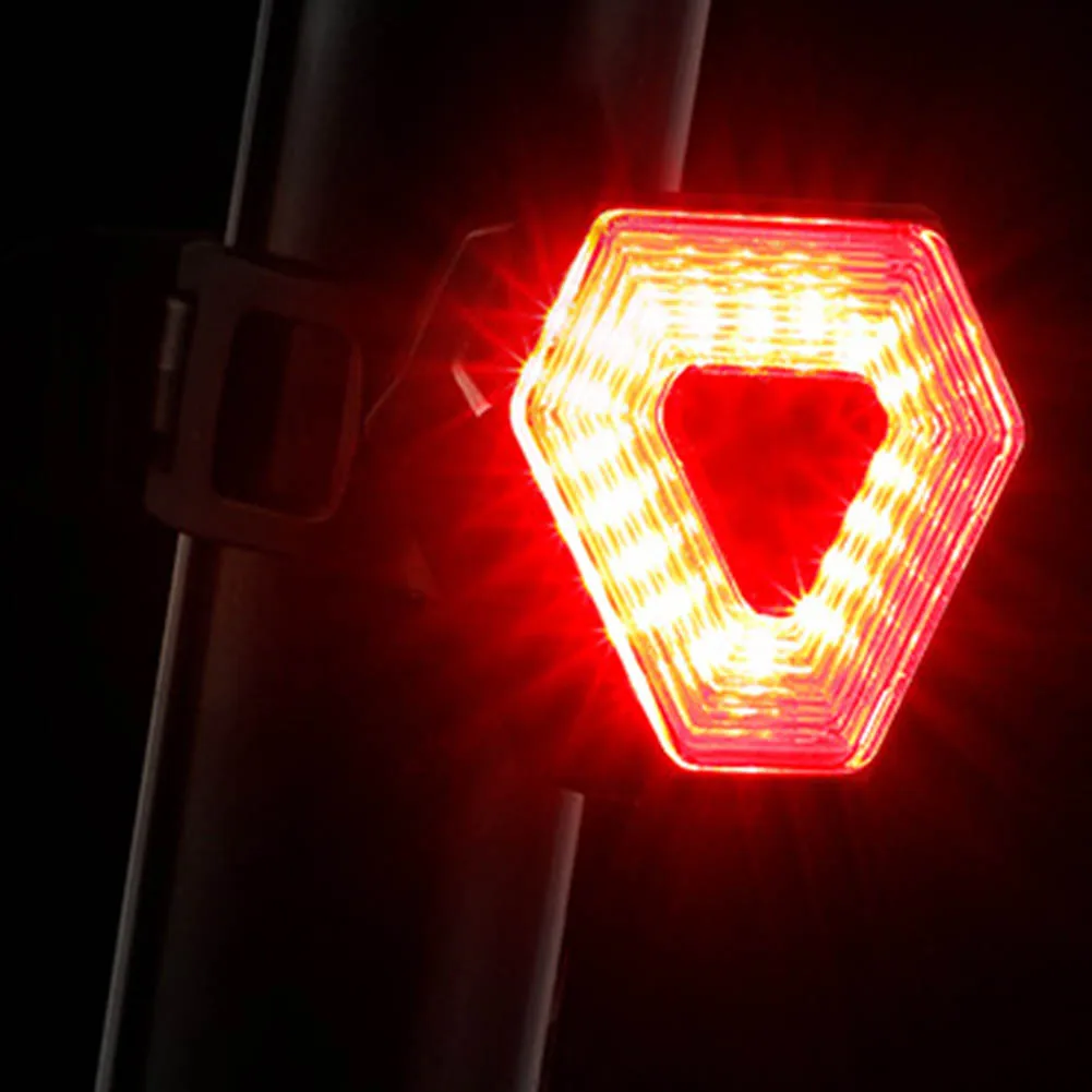 Задний фонарь для дорожного и горного велосипеда с датчиком тормоза и USB-зарядкой
Задний фонарь для дорожного и горного велосипеда с датчиком тормоза и USB-зарядкой