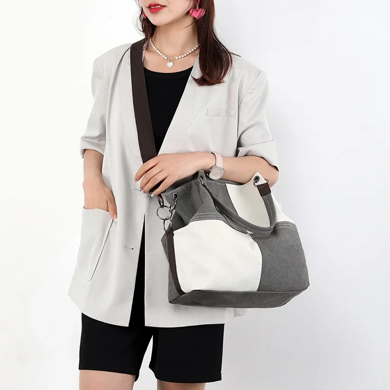 Canvas women's bag spliced color Tote bag Fashion style handbag shoulder women's bag retro diagonal bag women's large bag
Canvas women's bag spliced color Tote bag Fashion style handbag shoulder women's bag retro diagonal bag women's large bag